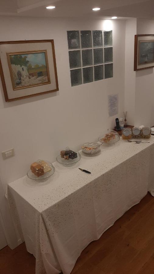 B&B Italian Guest Genova Екстериор снимка